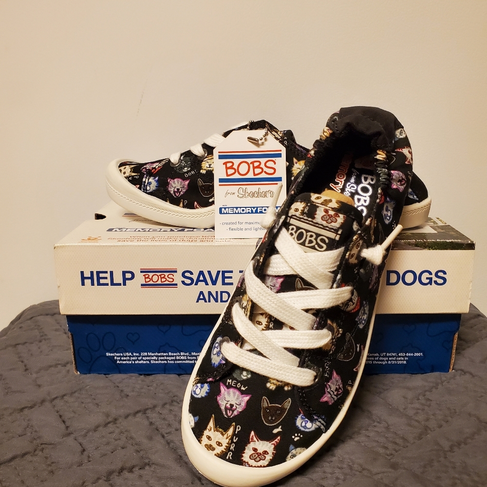 Skechers Canvas Sneakers Sz 6.5
